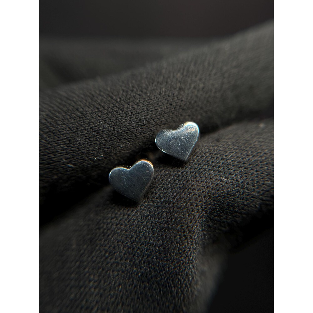 S925 Sterling Silver Heart Stud Earrings Petite Minimalist Hearts